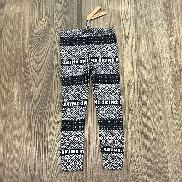 NWT Skims Logo Plush Pointelle Leggings High Rise Stretch Onyx FairIsle Size 6/7 - Picture 1 of 5